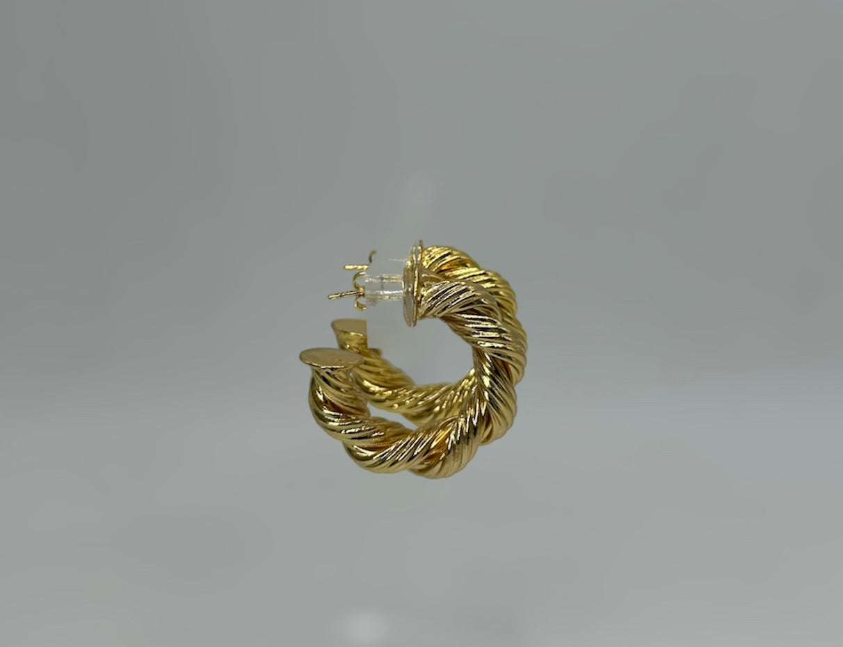 Twisted Half Hoops