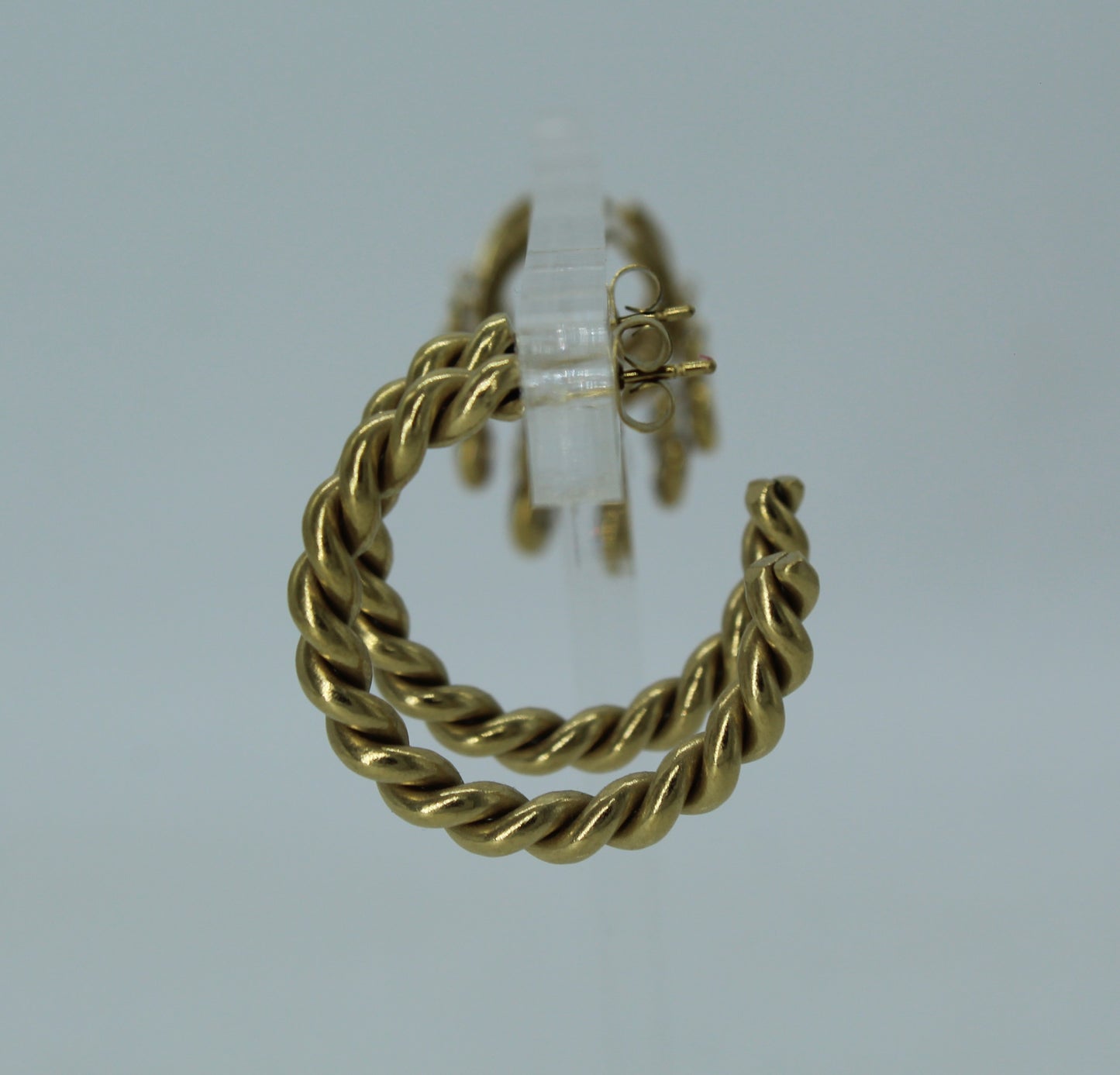 Basic Twisted Half Hoops