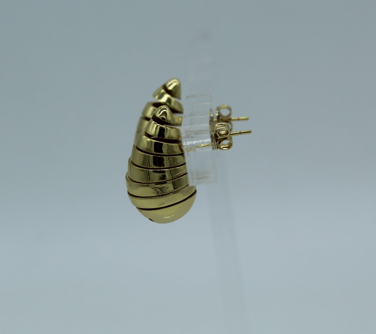 Kali Studs