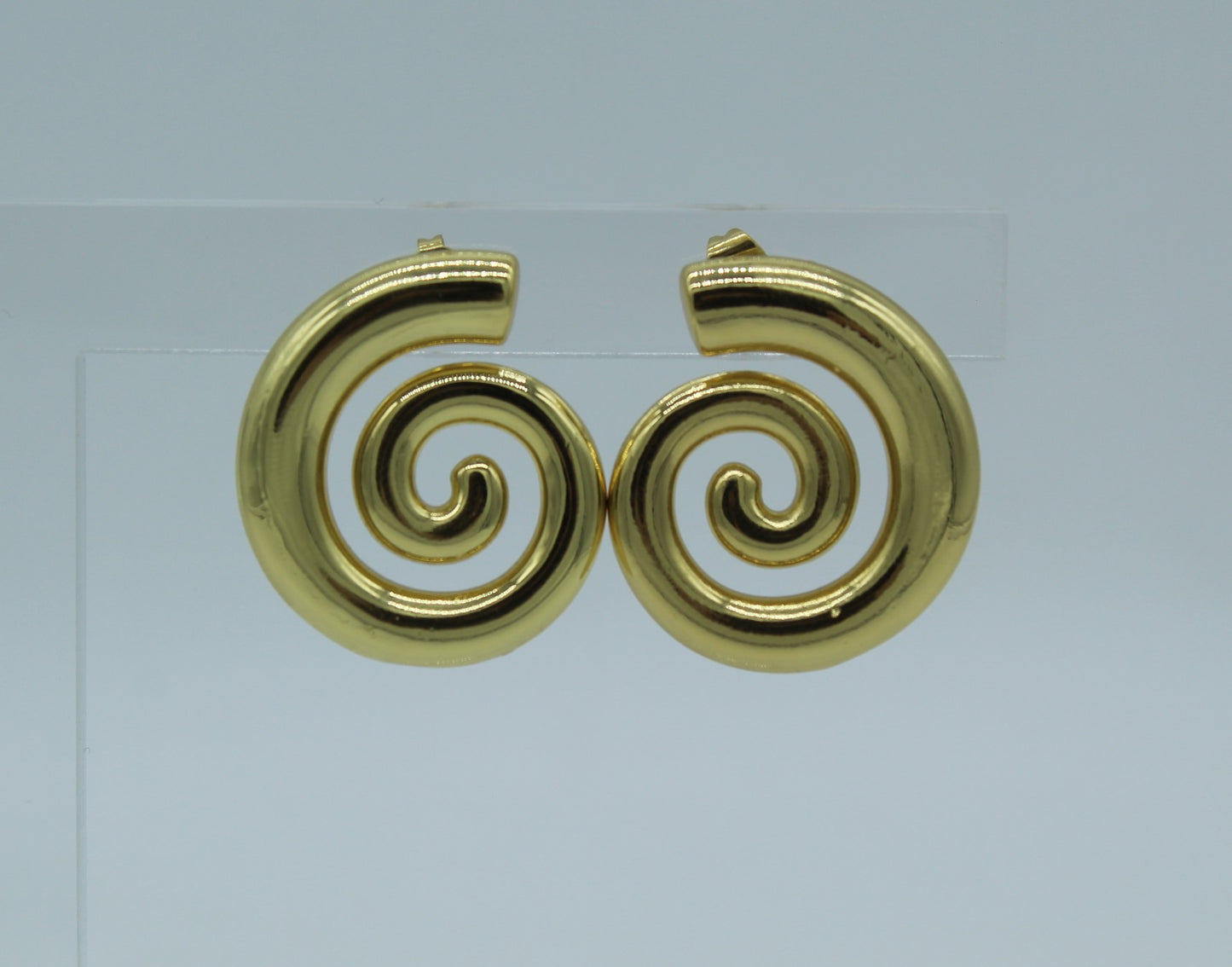 Big Snail Studs