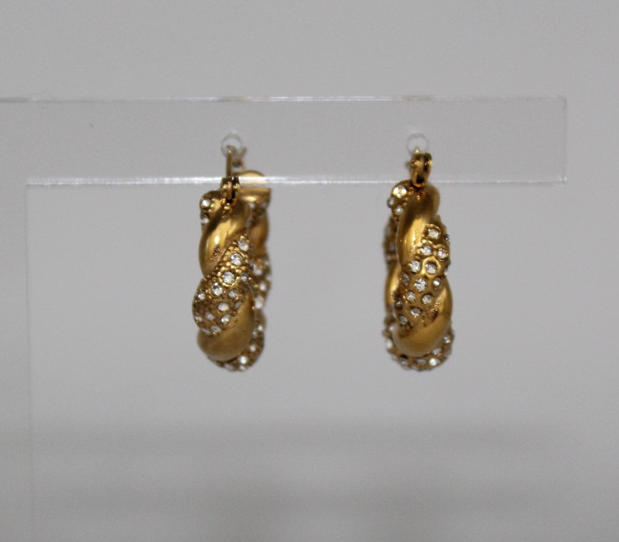 Zirconia Twist Hoops