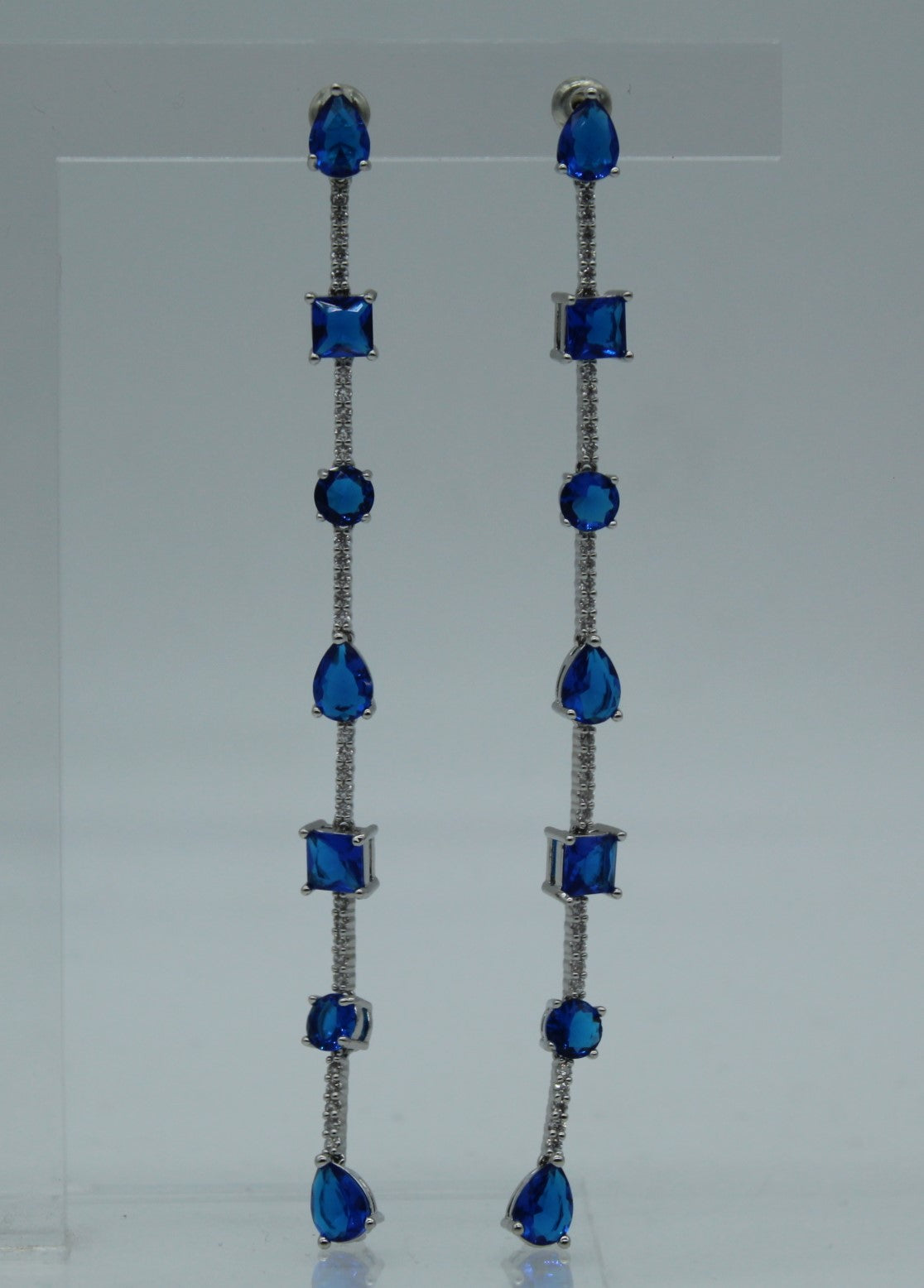 Maxi Long Blue Studs