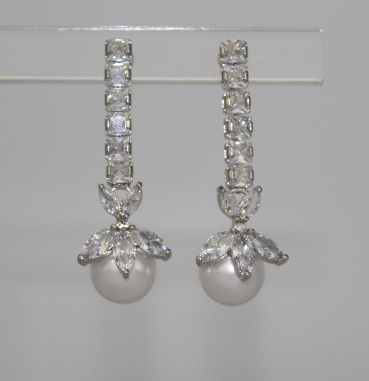 Big Pearl Zirconia Studs