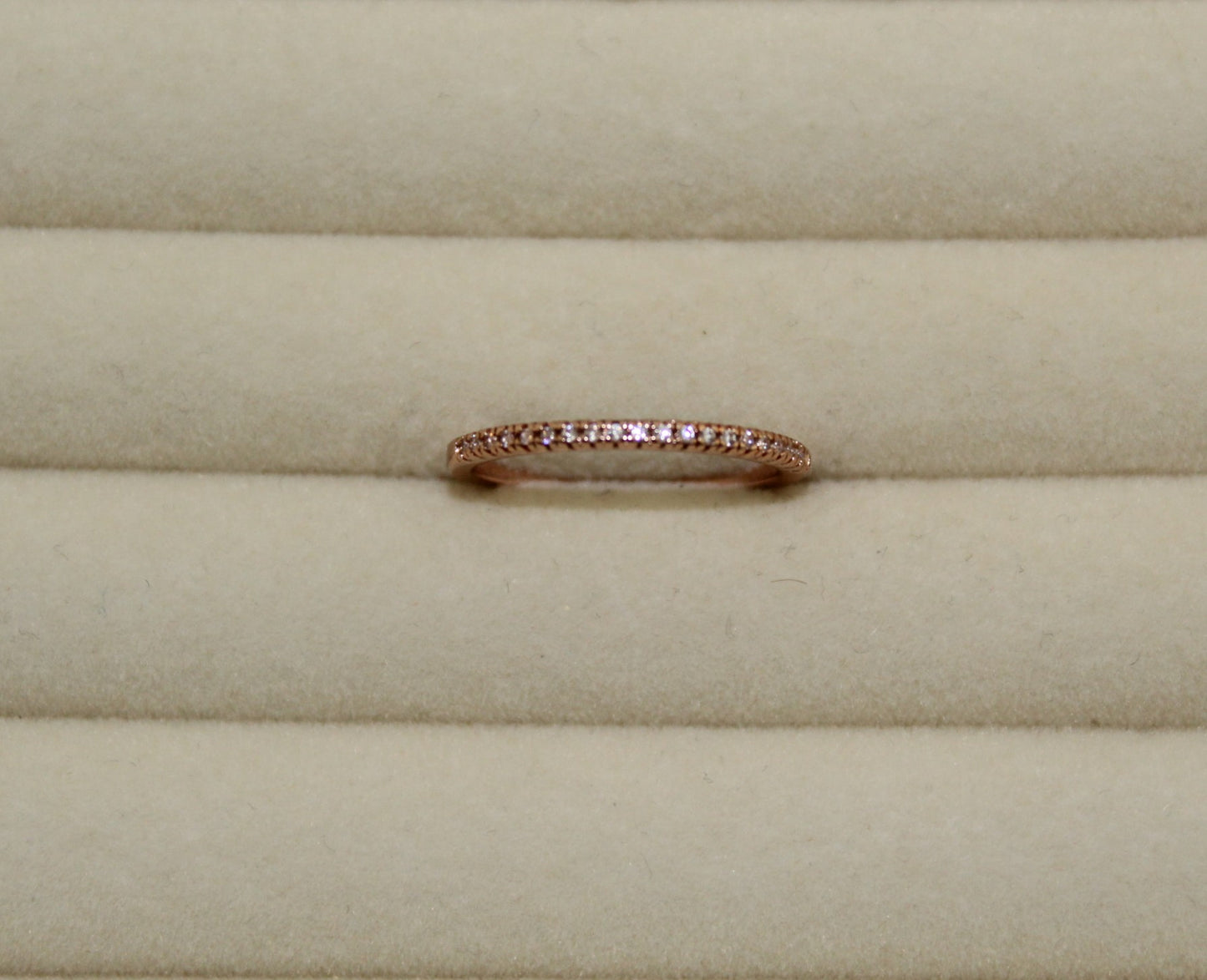 Media Churumbela Rose Gold