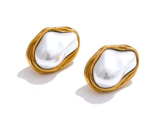 Perla Barroca Studs