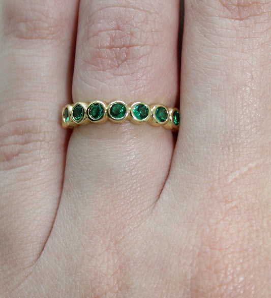 Green Dots