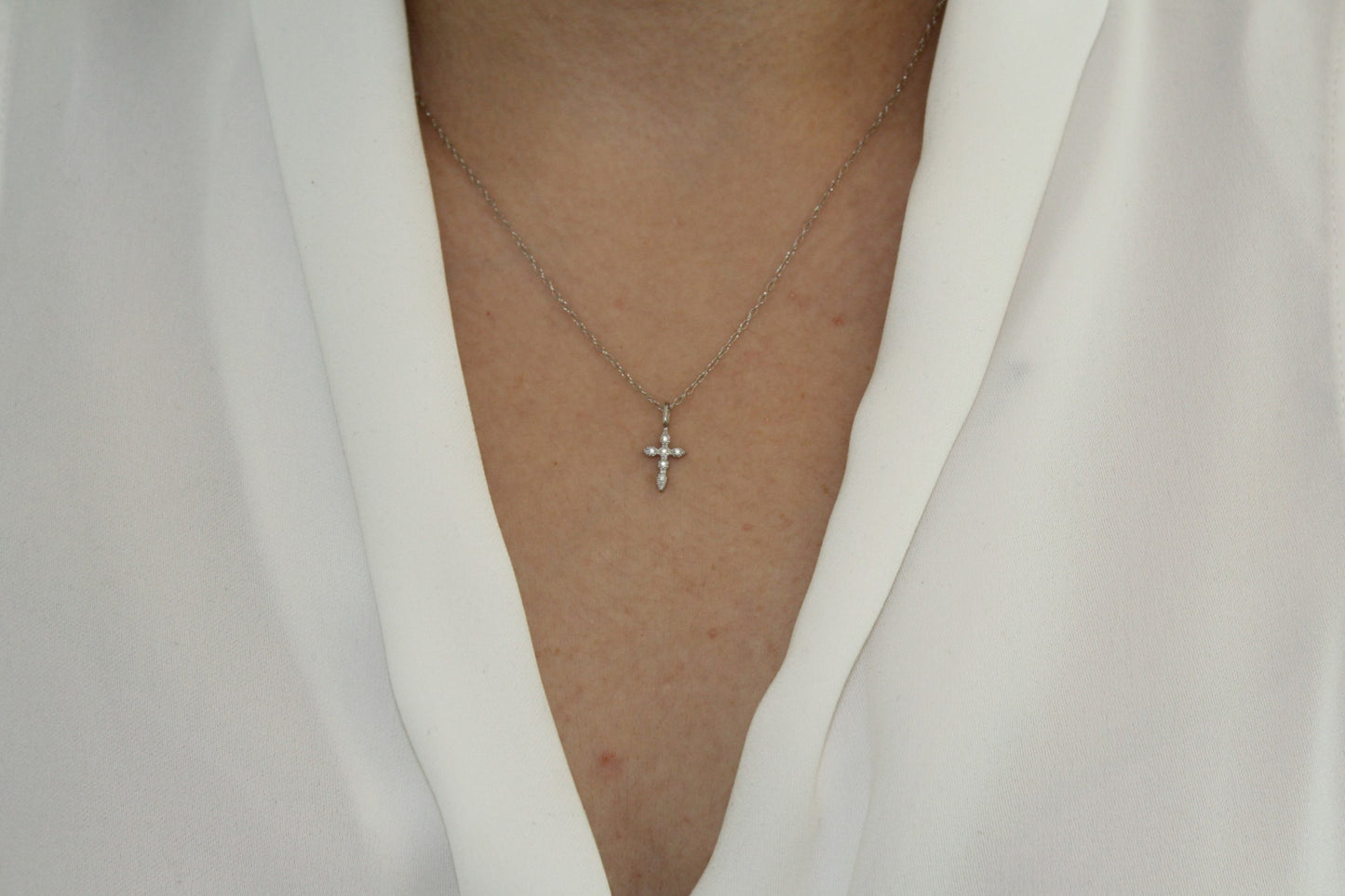 Mini Cruz Zirconia